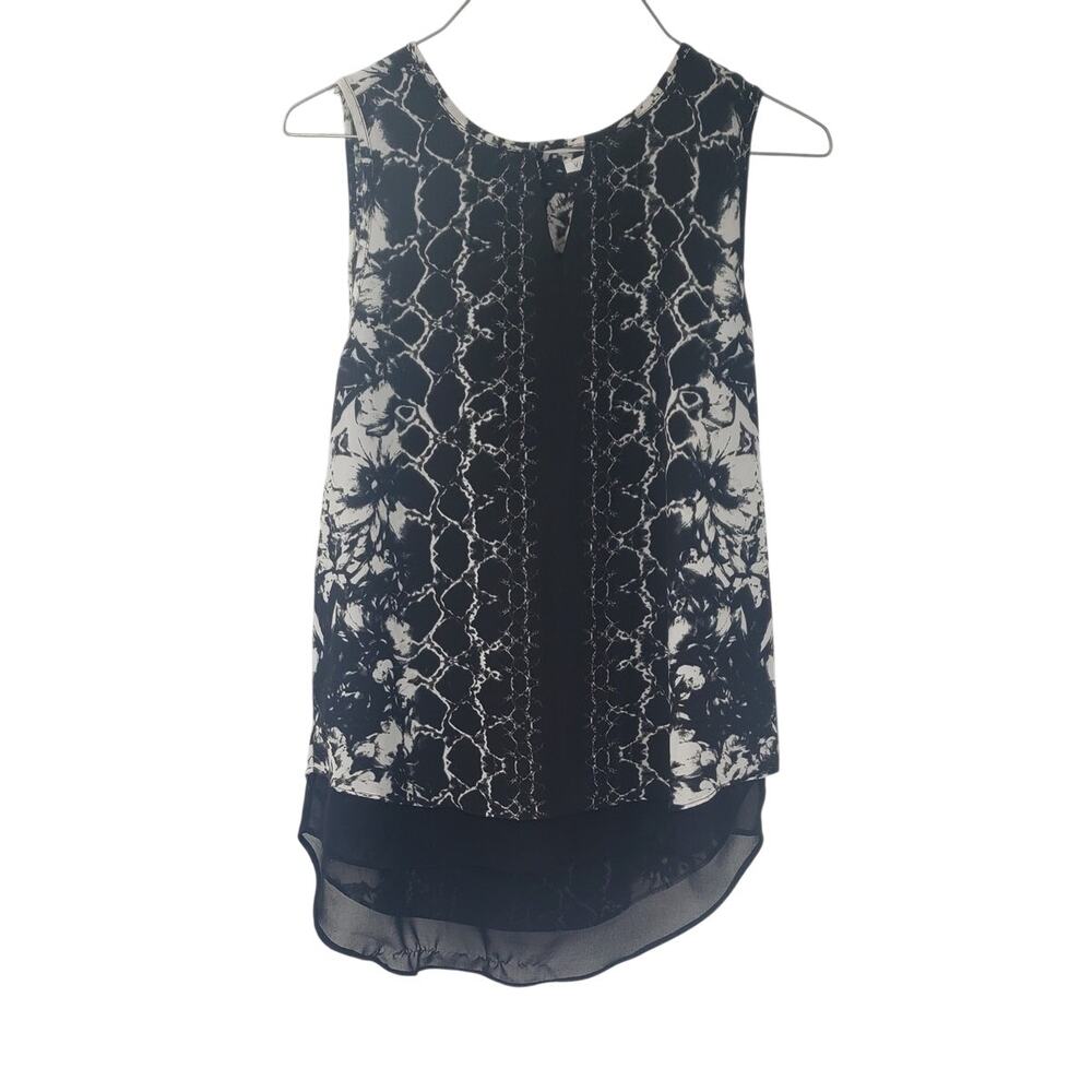 VIOLET & CLAIRE Sleeveless Tank Top Womens Size Medium M